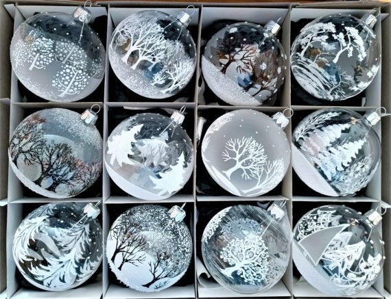 KOULE/SORTIMENT bílých dekorů, 8 cm