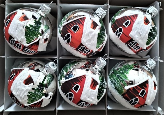 KOULE, SKLENĚNÁ VÁNOČNÍ OZDOBA, STŘÍBRNÁ, LESK, ZIMNÍ DEKOR S DOMKY