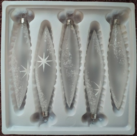 RAKETA, SKLENĚNÁ VÁNOČNÍ OZDOBA, PRŮHLEDNÁ, BÍLÁ, DEKOR HVĚZD