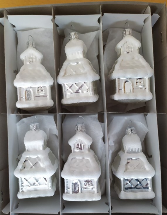 KOSTELÍK, SKLENĚNÝ, FORMA, BÍLÝ, MAT, DEKOR