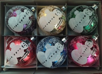 KOULE, BARVA ASS, LESK, MALOVANÝ BÍLÝ DEKOR/SNĚHULÁK